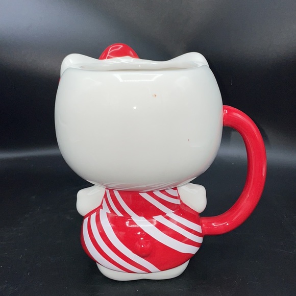 Hello kitty peppermint dress mug - Picture 3 of 5